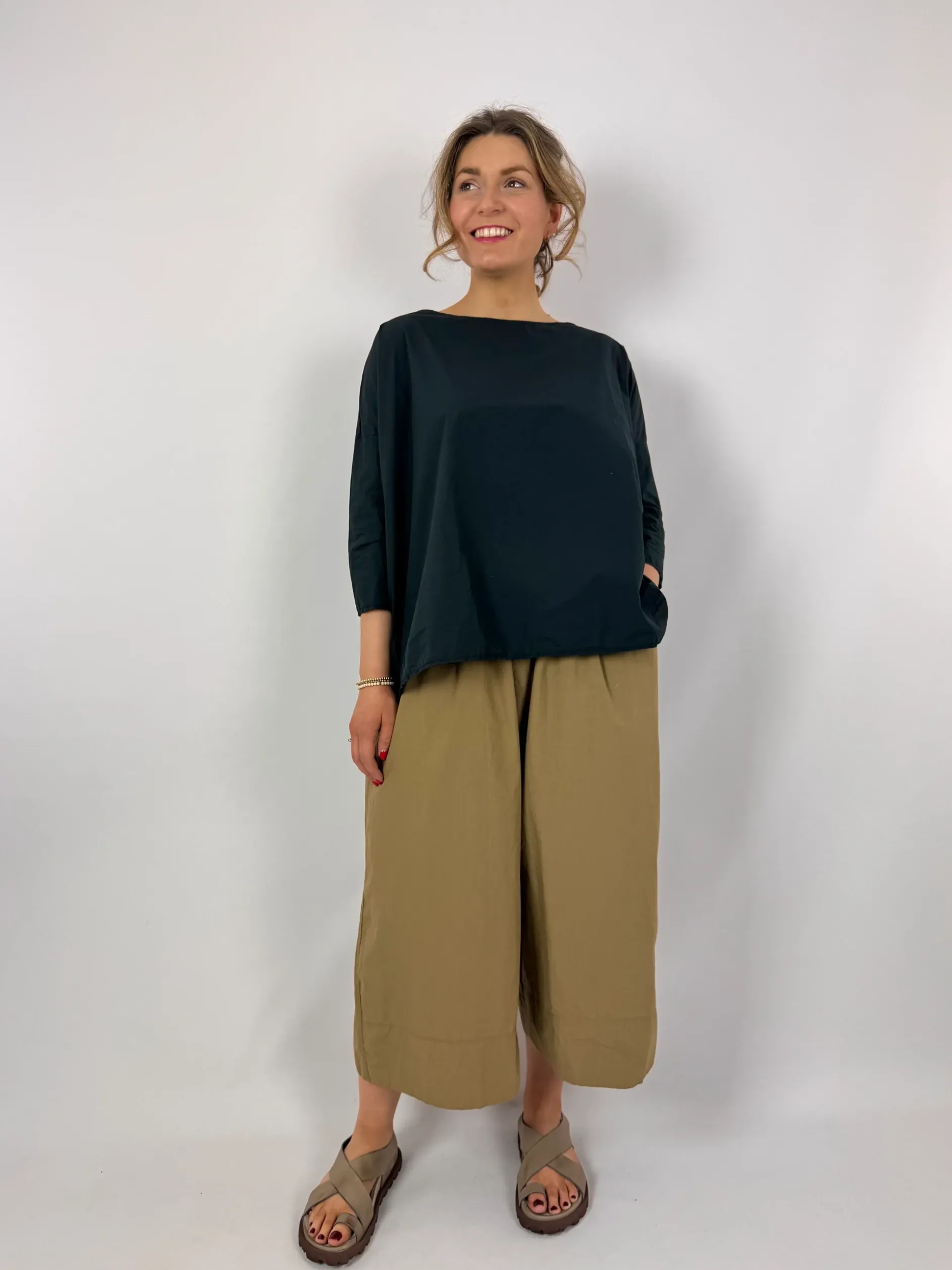 Album Di Famiglia 118 TC Tunic Black