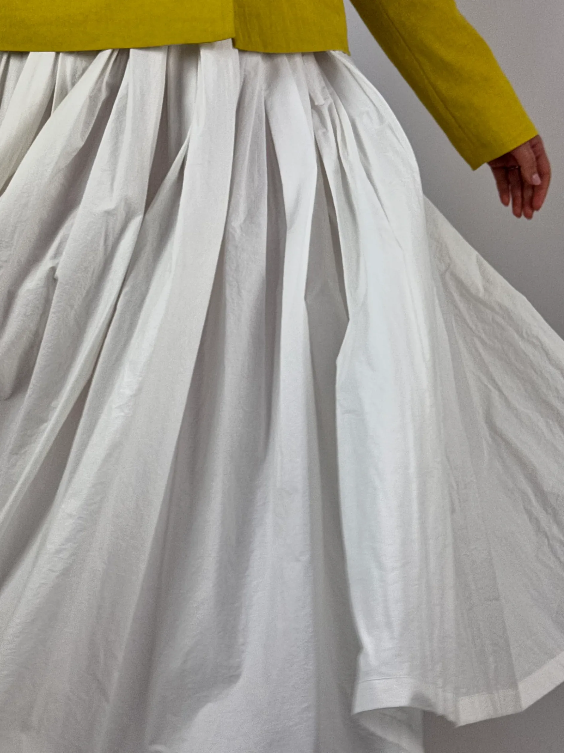 Apuntob 1900 Skirt Milk