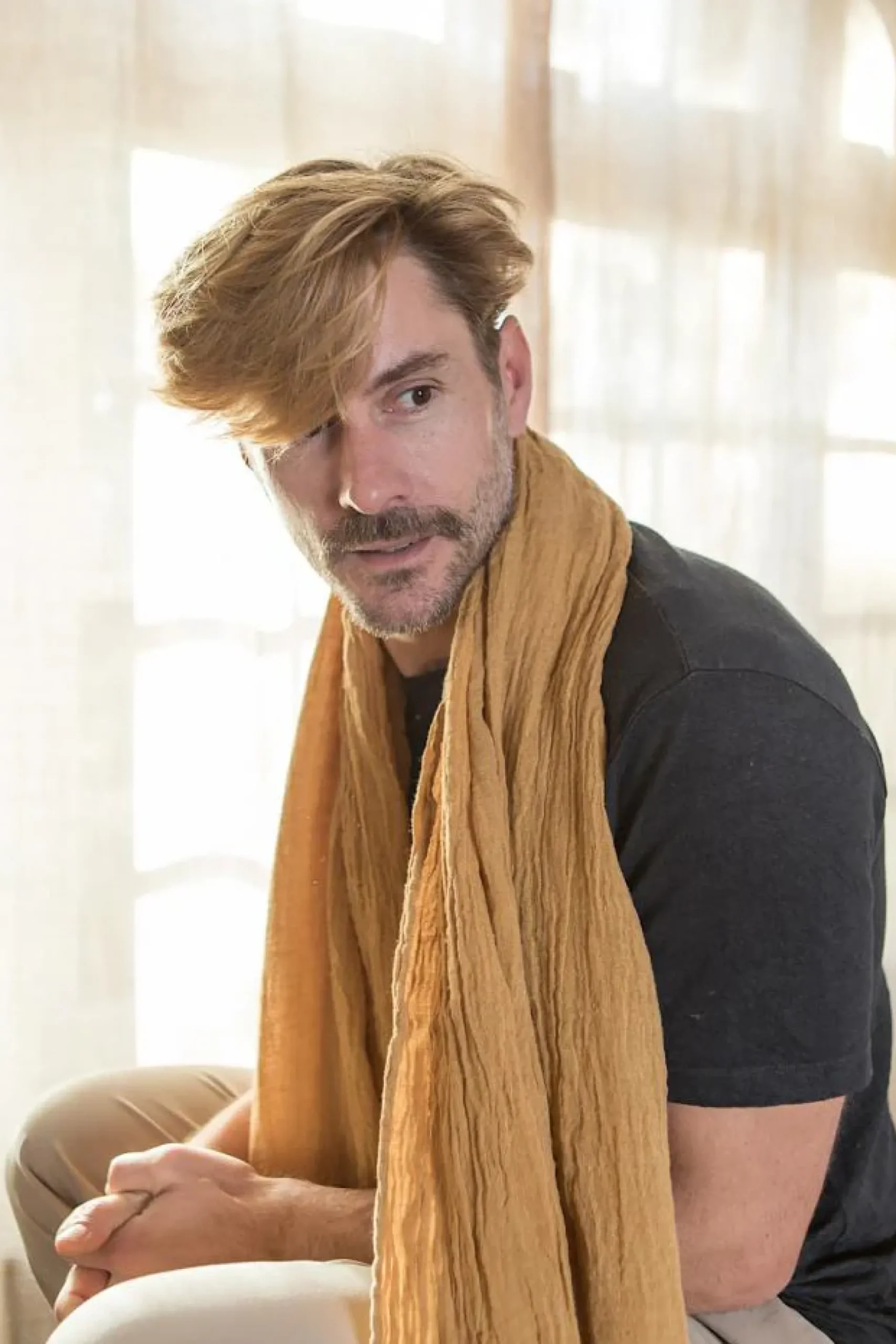 C.Chanvre Scarf