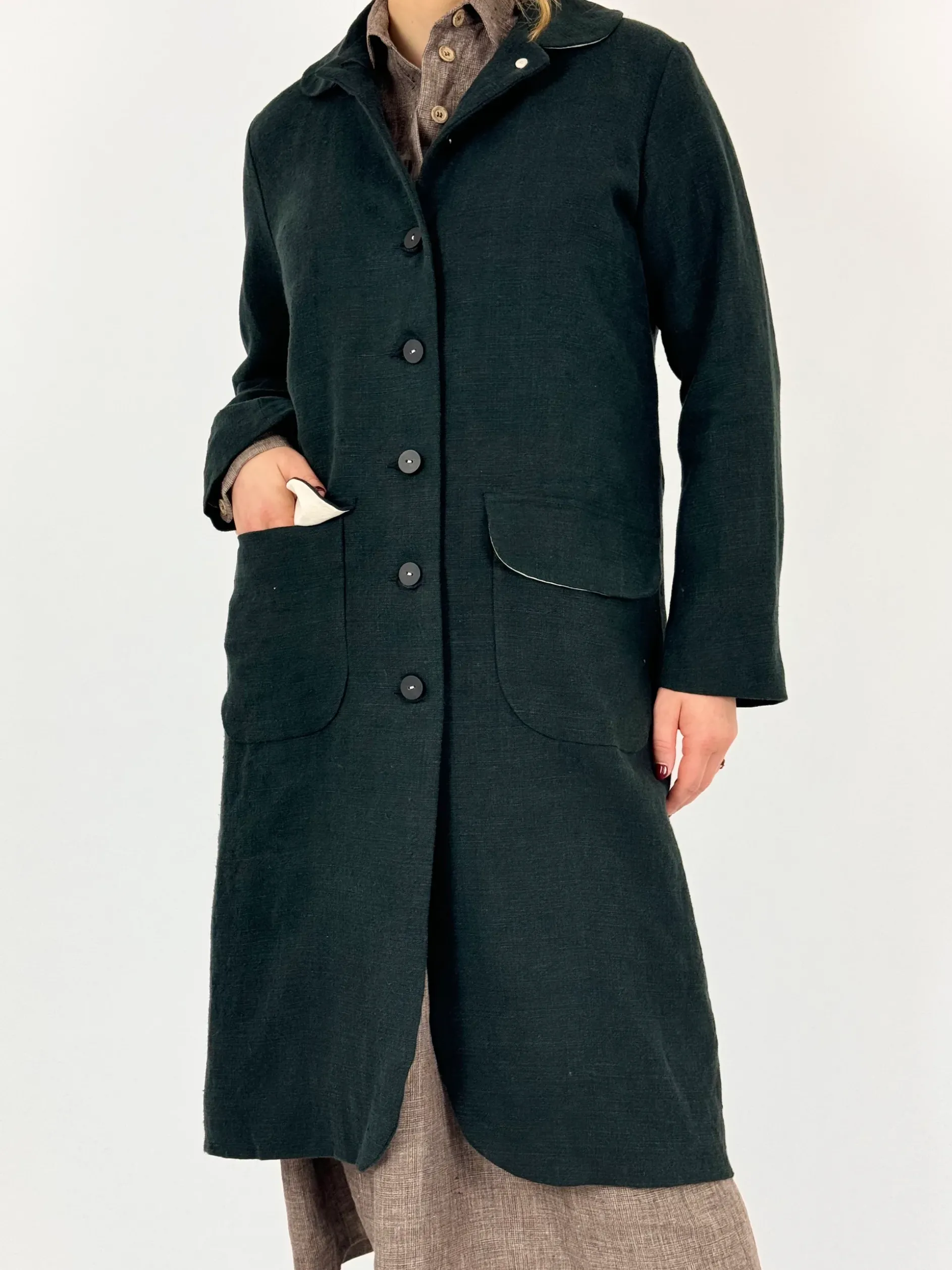Der Antagonist 25 Coat Black