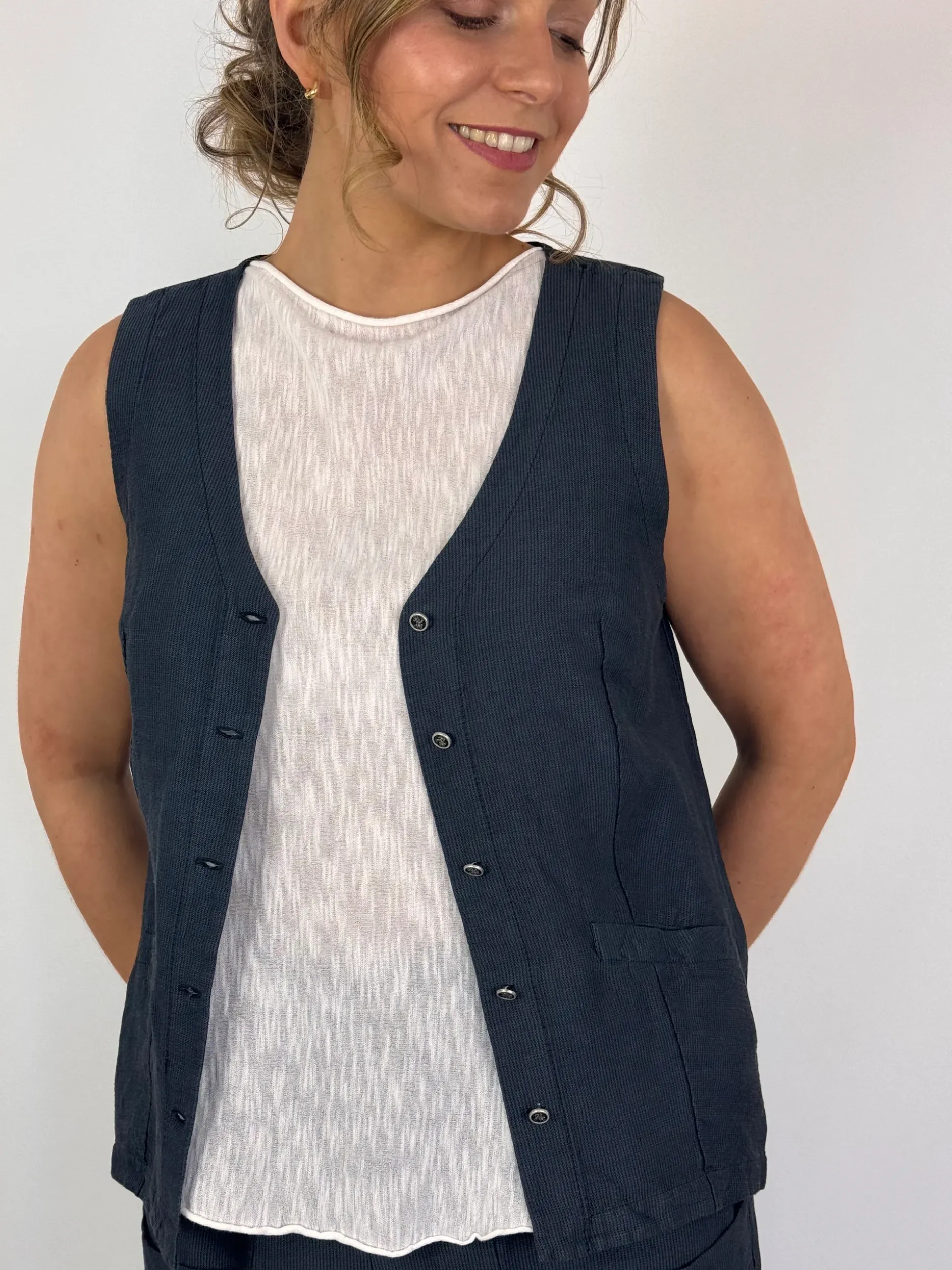 Transit Par-Such B113 Waistcoat Blue